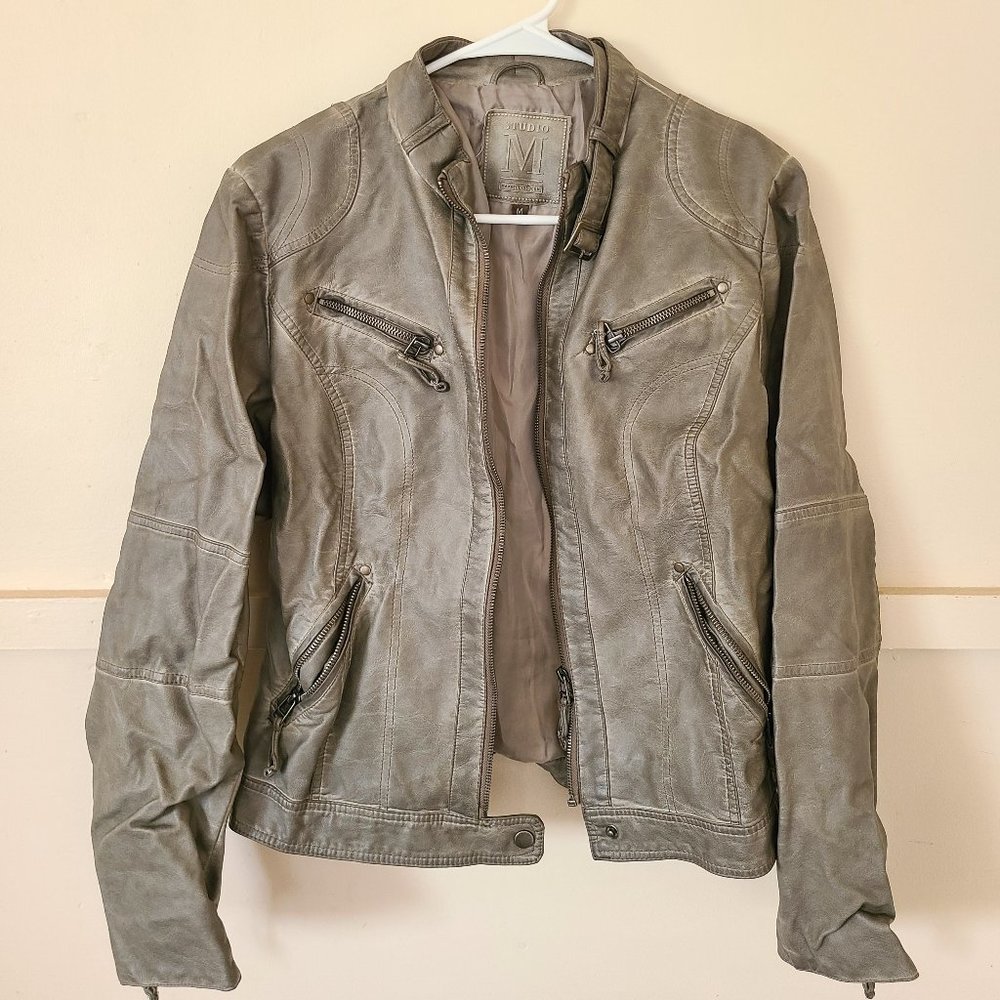 Studio M Womens Medium Gray Faux Leather Jacket Zip Pockets Casual Jacket